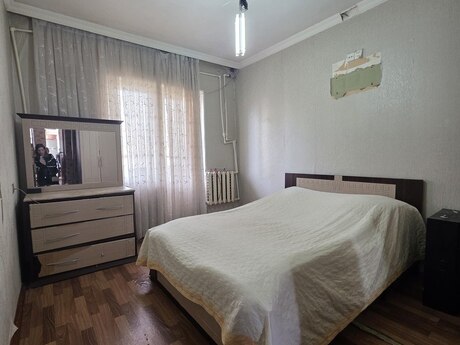 Yeni Yasamalda 5 otaqlı köhnə tikili mənzil satılır, 125 m², 195 000 AZN, şəkil 5 / 12