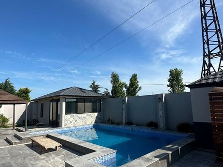 Qaraj - Türkan q. - 250 m²