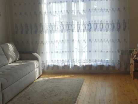 5 otaqlı həyət evi/bağ evi - Qara Qarayev m. - 170 m²