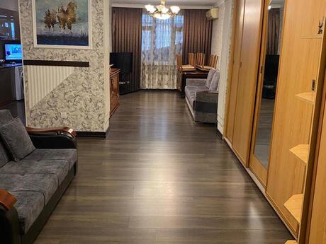 4 otaqlı köhnə tikili - Nəriman Nərimanov m. - 105 m²