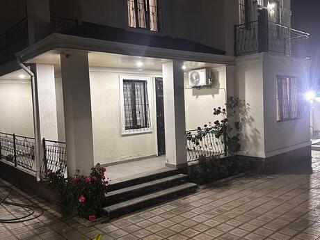 5 otaqlı həyət evi/bağ evi - Bilgəh q. - 255 m²