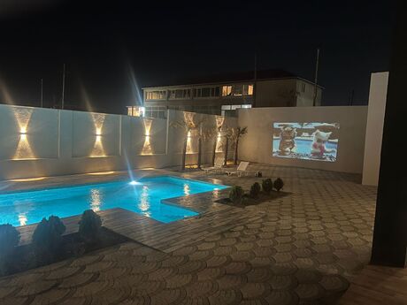 4 otaqlı həyət evi/bağ evi - Görədil q. - 250 m²