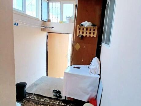 2 otaqlı həyət evi/bağ evi - Biləcəri q. - 53 m²