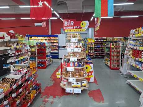 Obyekt - İnşaatçılar m. - 225 m²