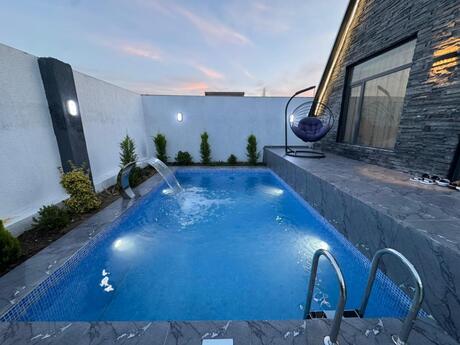 4 otaqlı həyət evi/bağ evi - Novxanı q. - 135 m²