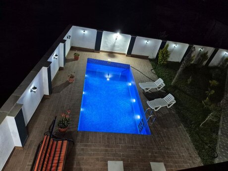 5 otaqlı həyət evi/bağ evi - Şağan q. - 250 m²