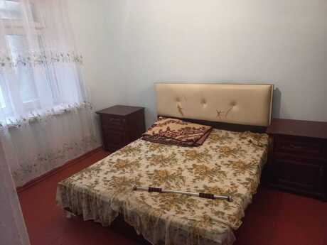 2 otaqlı köhnə tikili - 28 May m. - 60 m²