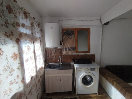 1 otaqlı köhnə tikili - Nizami m. - 20 m²