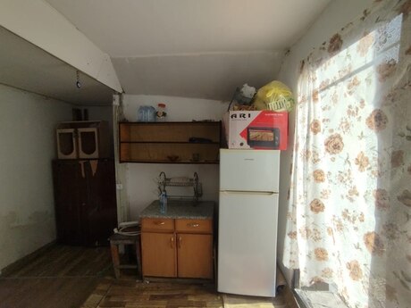 1 otaqlı köhnə tikili - Nizami m. - 20 m²