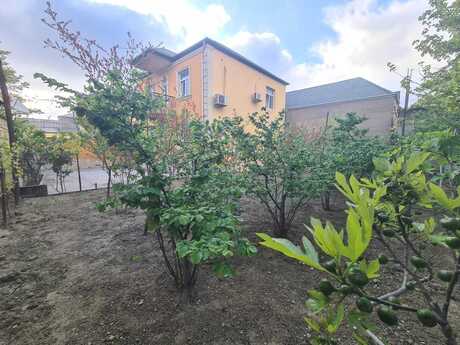 5 otaqlı həyət evi/bağ evi - Biləcəri q. - 220 m²