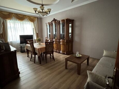 3 otaqlı həyət evi/bağ evi - Balaxanı q. - 100 m²