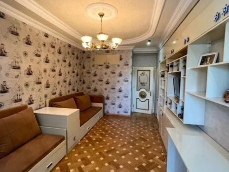 4 otaqlı yeni tikili - 28 May m. - 193 m²