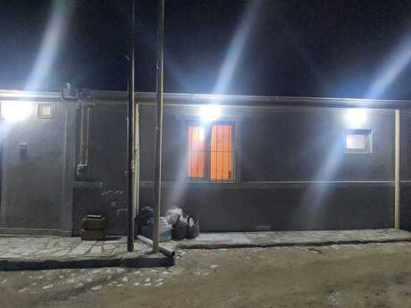2 otaqlı həyət evi/bağ evi - Zabrat q. - 40 m²