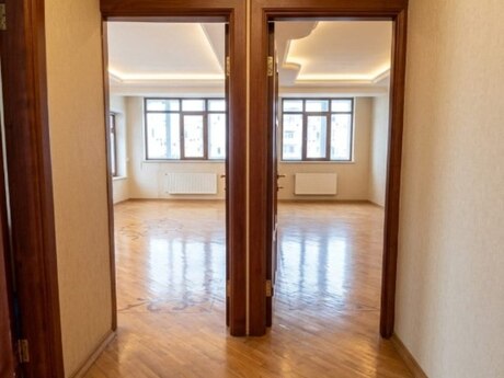 Elan №6075970 - Bakı, Şah İsmayıl Xətai m., 2 otaqlı, 76 m², 9/10 mərtəbə