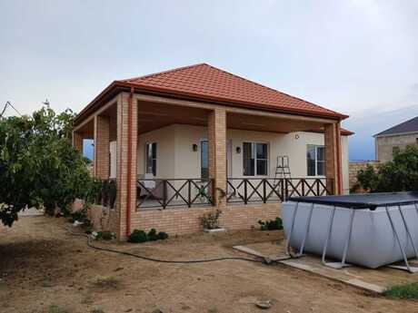 4 otaqlı həyət evi/bağ evi - Nardaran q. - 130 m²