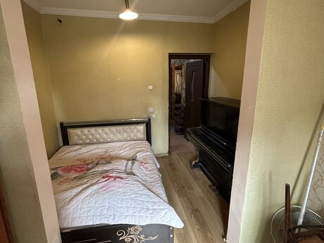 2 otaqlı köhnə tikili - Xətai r. - 45 m²