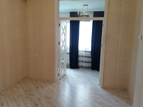 2 otaqlı köhnə tikili - 28 May m. - 50 m²