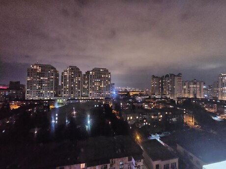 2-комн. новостройка - м. Элмляр Академиясы - 68 м²