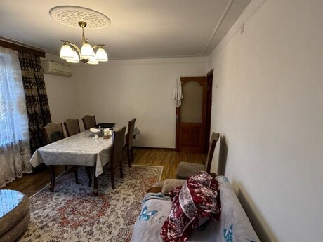 3-комн. вторичка - м. 20 января - 85 м²