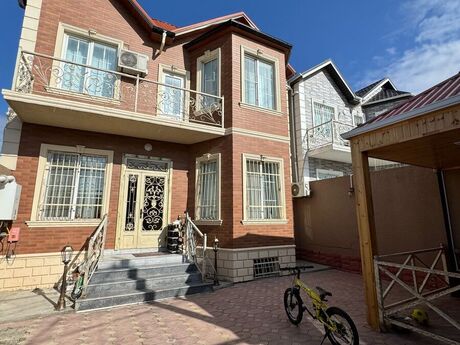 6 otaqlı həyət evi/bağ evi - Masazır q. - 246 m²