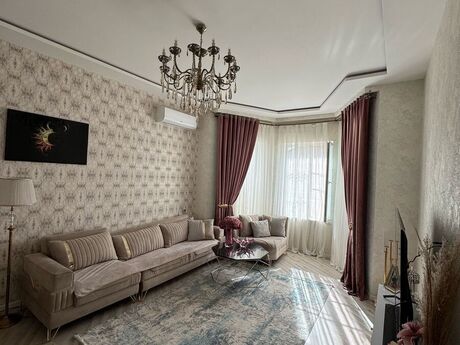 6 otaqlı həyət evi/bağ evi - Masazır q. - 246 m²