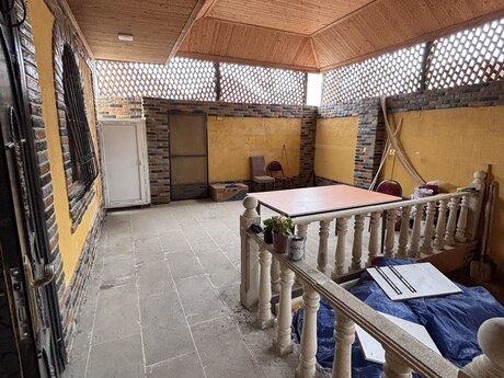3 otaqlı həyət evi/bağ evi - Binəqədi q. - 100 m²