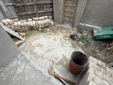 3 otaqlı həyət evi/bağ evi - Biləcəri q. - 80 m²