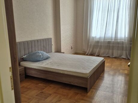 2 otaqlı yeni tikili - Xalqlar Dostluğu m. - 90 m²