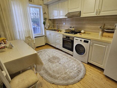 4 otaqlı həyət evi/bağ evi - Hövsan q. - 120 m²