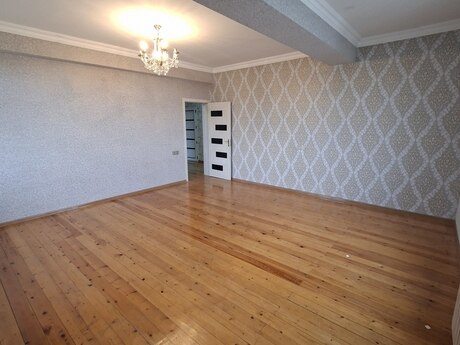 3 otaqlı yeni tikili - İnşaatçılar m. - 130 m²