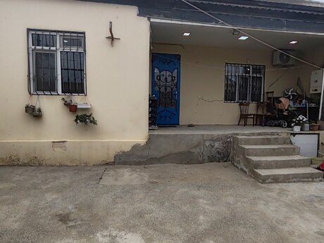 4 otaqlı həyət evi/bağ evi - Hövsan q. - 140 m²