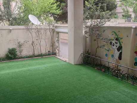 6 otaqlı həyət evi/bağ evi - İnşaatçılar m. - 400 m²