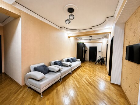 3 otaqlı yeni tikili - 20 Yanvar m. - 145 m²