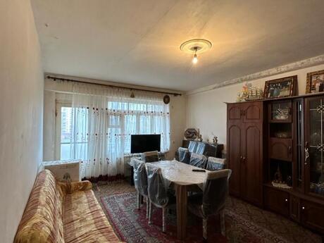 3 otaqlı köhnə tikili - Nəsimi r. - 85 m²