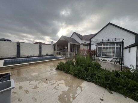 4 otaqlı həyət evi/bağ evi - Mərdəkan q. - 125 m²