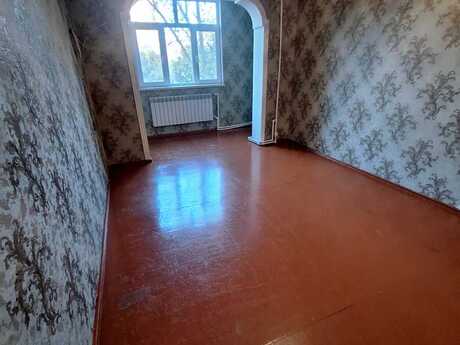3 otaqlı köhnə tikili - Əhmədli m. - 80 m²