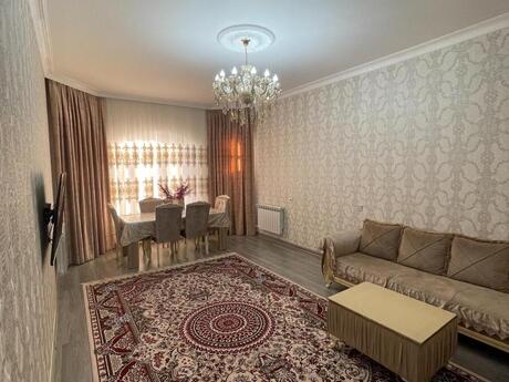 7 otaqlı həyət evi/bağ evi - Yeni Ramana q. - 180 m²