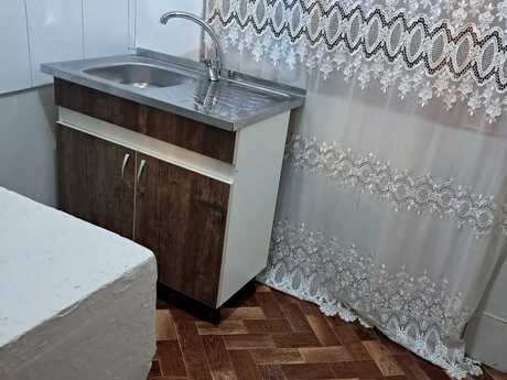 1 otaqlı köhnə tikili - Qara Qarayev m. - 25 m²
