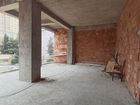 Obyekt - Memar Əcəmi m. - 80 m²