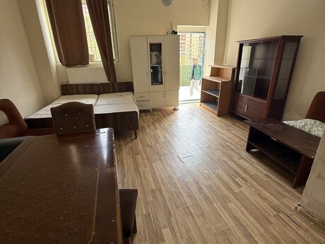 1 otaqlı yeni tikili - İnşaatçılar m. - 30 m²