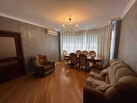 3 otaqlı yeni tikili - Xalqlar Dostluğu m. - 135 m²