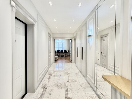 2 otaqlı yeni tikili - Elmlər Akademiyası m. - 110 m²