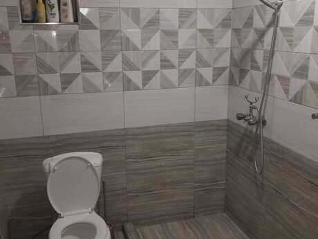4 otaqlı həyət evi/bağ evi - Avtovağzal m. - 110 m²