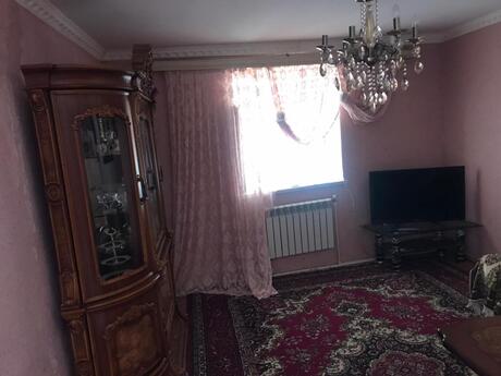 2 otaqlı həyət evi/bağ evi - Xırdalan - 65 m²