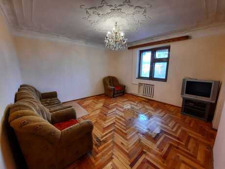 3 otaqlı köhnə tikili - Əhmədli m. - 80 m²