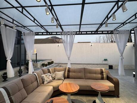 4 otaqlı həyət evi/bağ evi - Mərdəkan q. - 160 m²