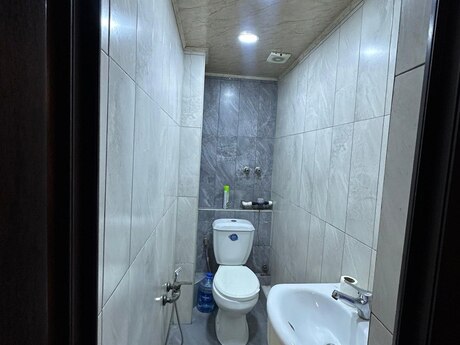 5 otaqlı köhnə tikili - Nizami m. - 160 m²