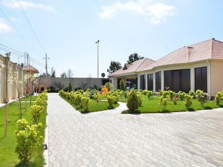 3 otaqlı həyət evi/bağ evi - Şüvəlan q. - 100 m²