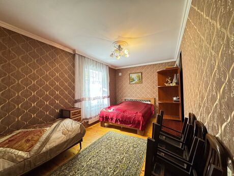 4 otaqlı həyət evi/bağ evi - Sabunçu q. - 130 m²
