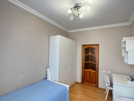 4 otaqlı həyət evi/bağ evi - Sabunçu q. - 130 m²